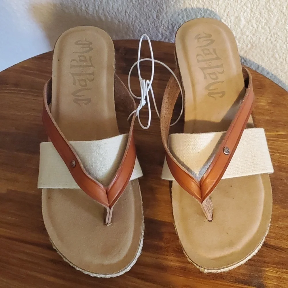 Mad love Womens Leather & Textile Thong Wedge Slide Neutral boho New! Sz.7